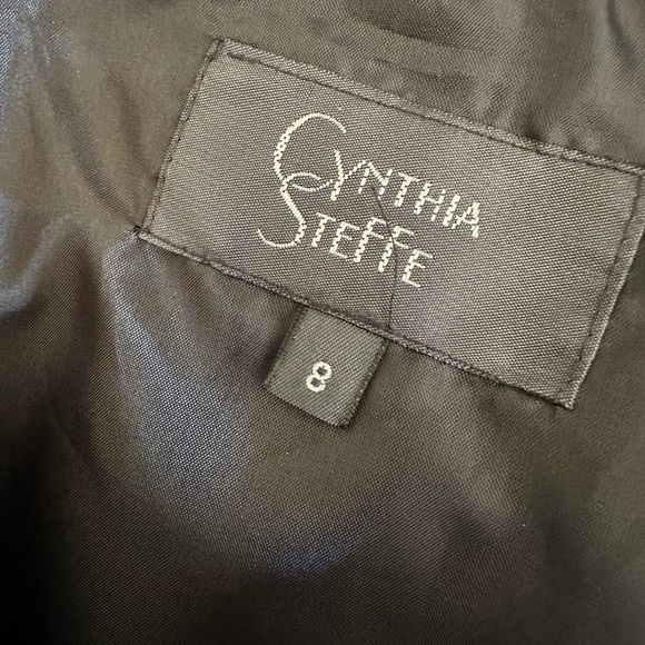 Vintage Black Cynthia Steffe pencil skirt, size 8 - Picture 5 of 6